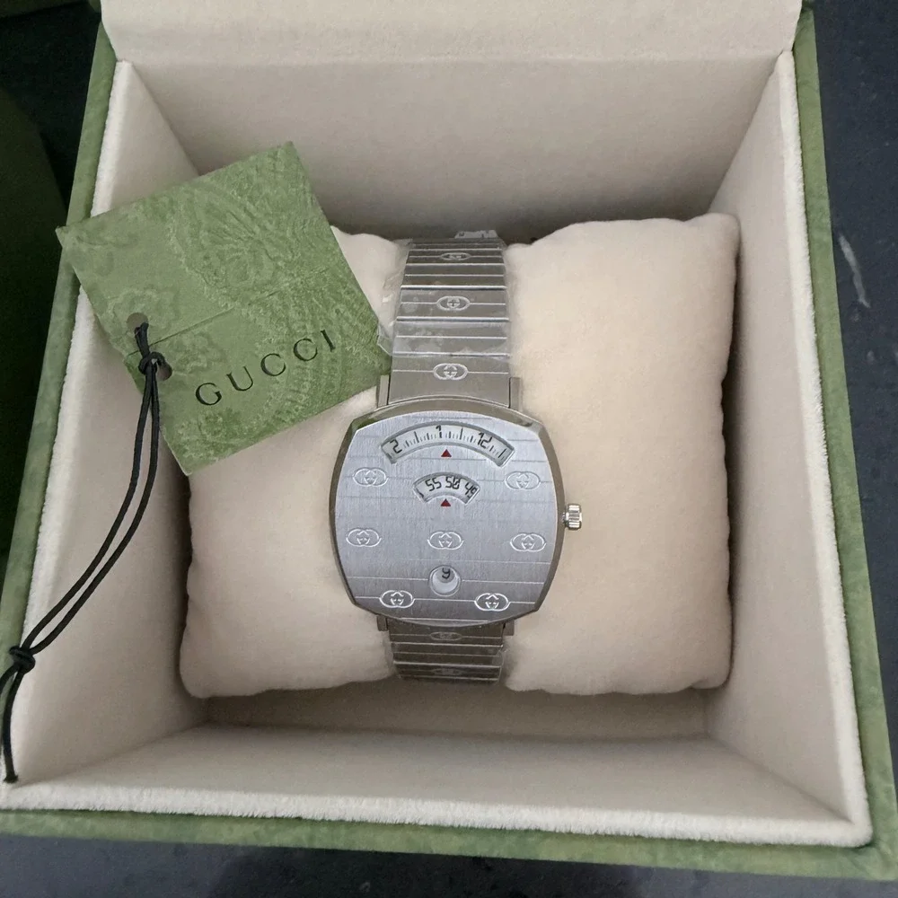 Gucci Grip Watch YA157401 Stainless Steel Silver Logo Engraved Swiss‎ Made 38mm